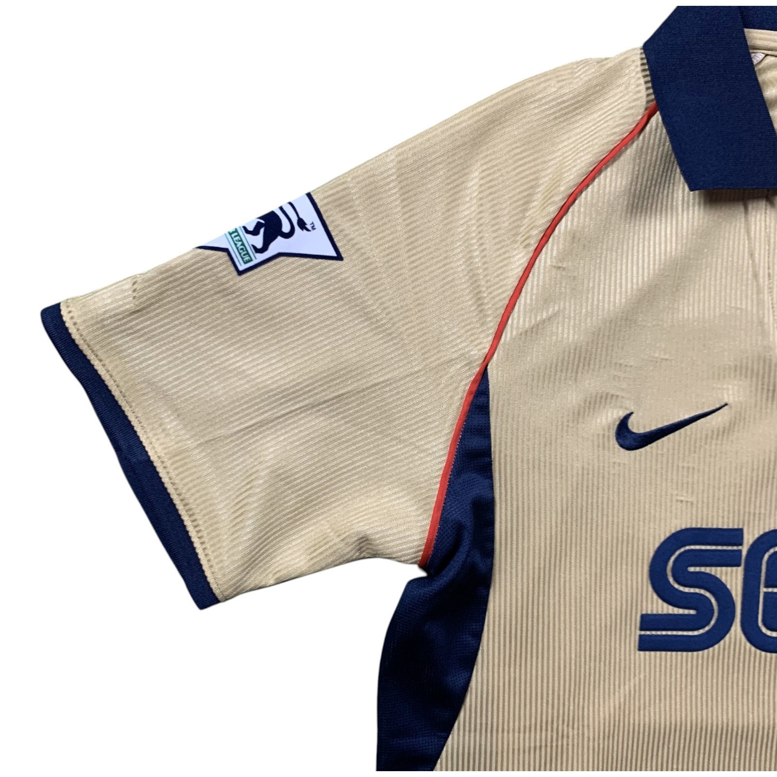 Bergkamp Arsenal 2001/02 Away Jersey Retro Shirt – Men’s Sizes – New