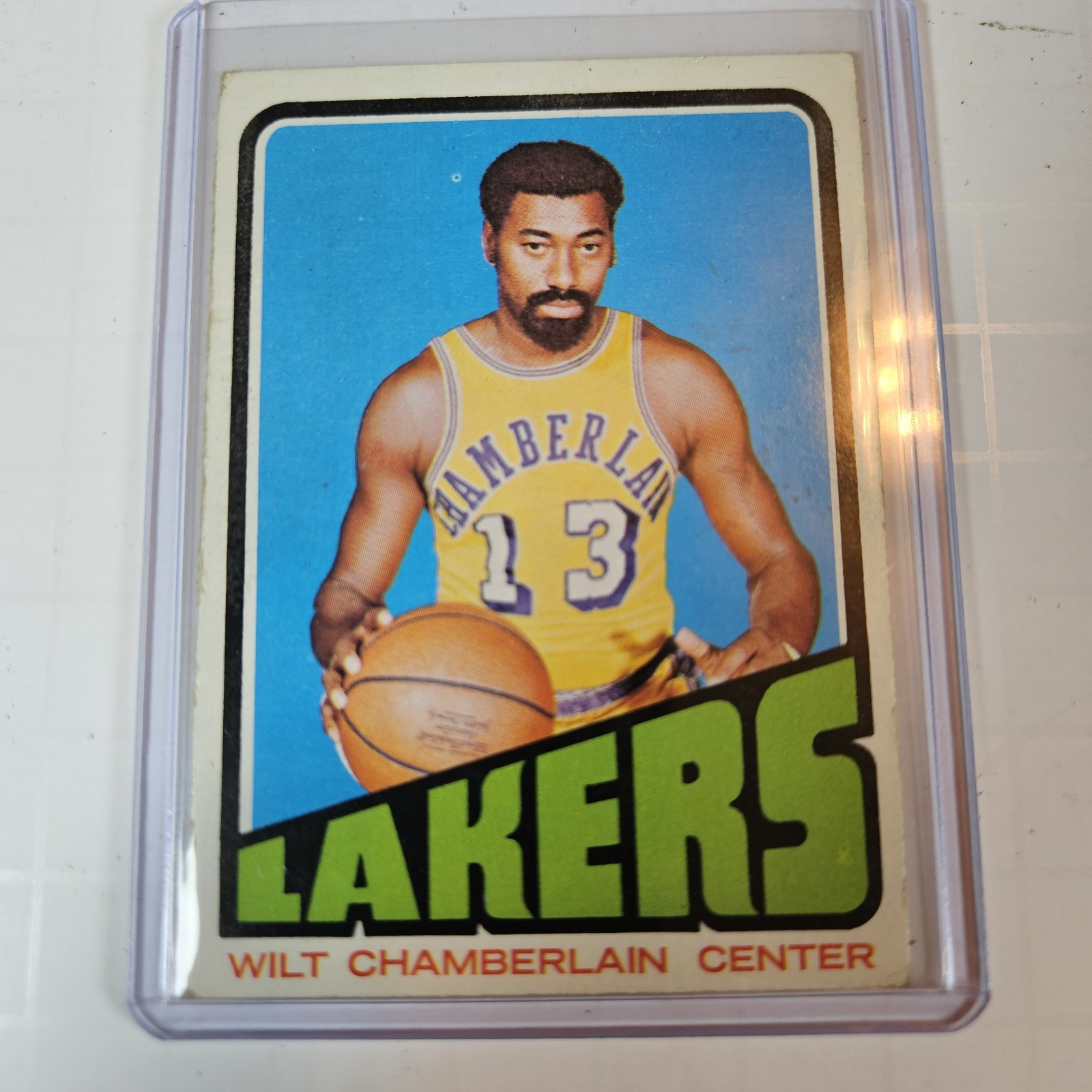 Topps Wilt Chamberlain Los Angeles Lakers #1 1972 Basketball Trading Card