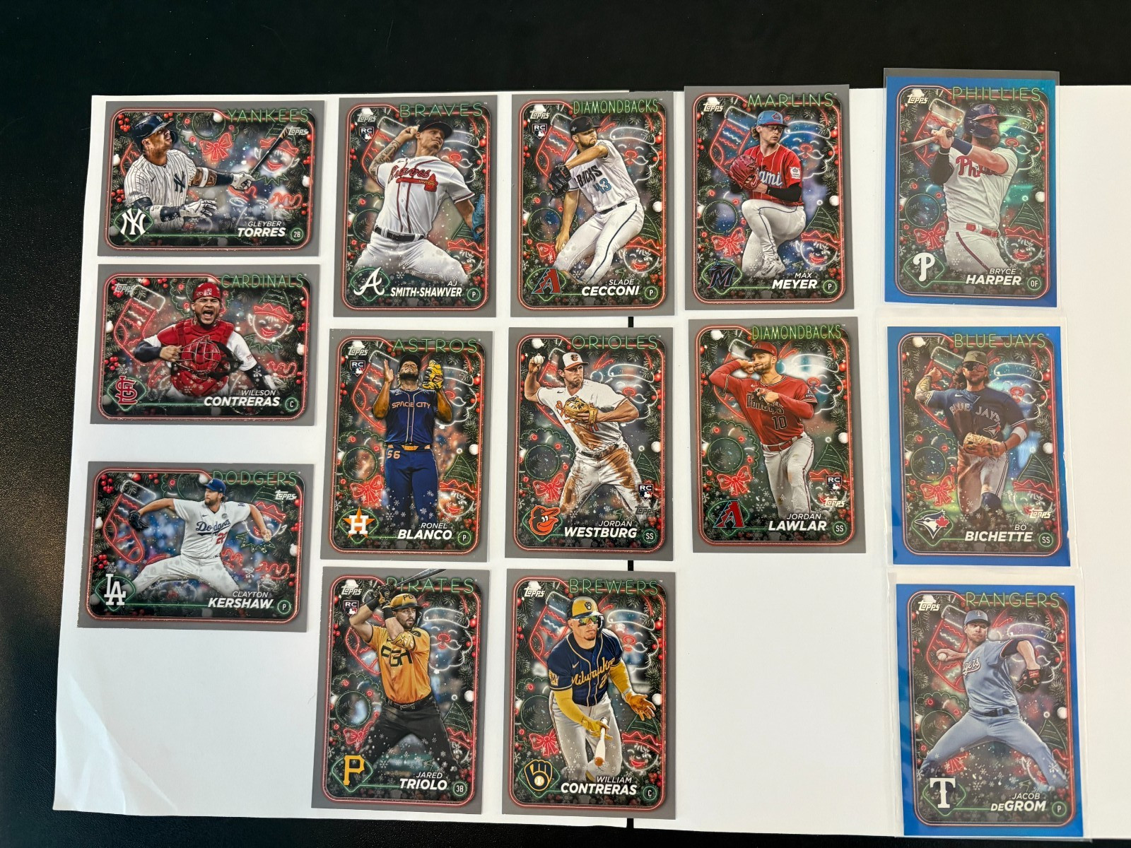2024 TOPPS HOLIDAY INSERTS MIXED LOT OF 14 NM BLUE METALIC & SILVER PARALLEL