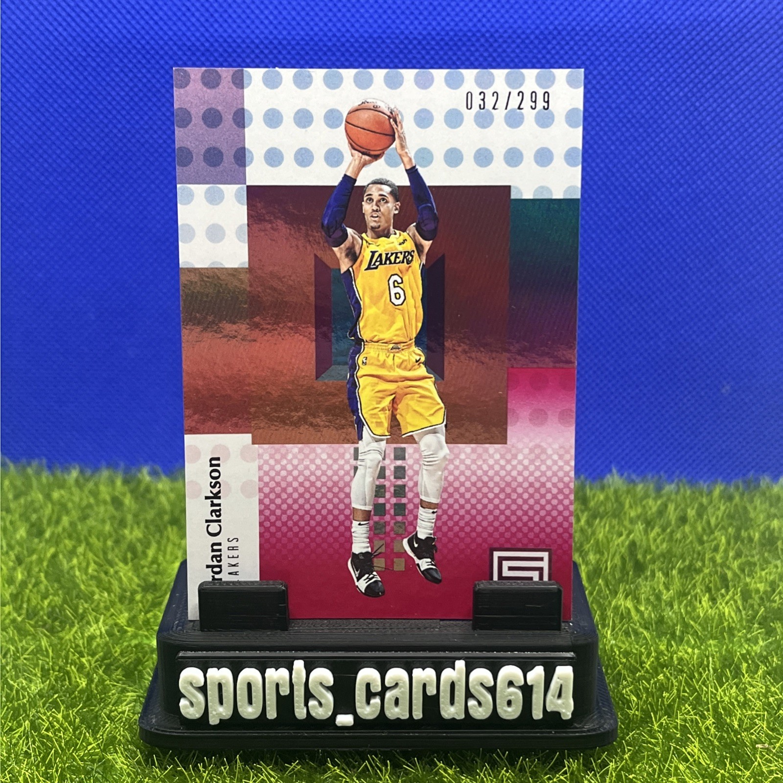 2017-18 Panini Status – Jordan Clarkson #64 Red /299