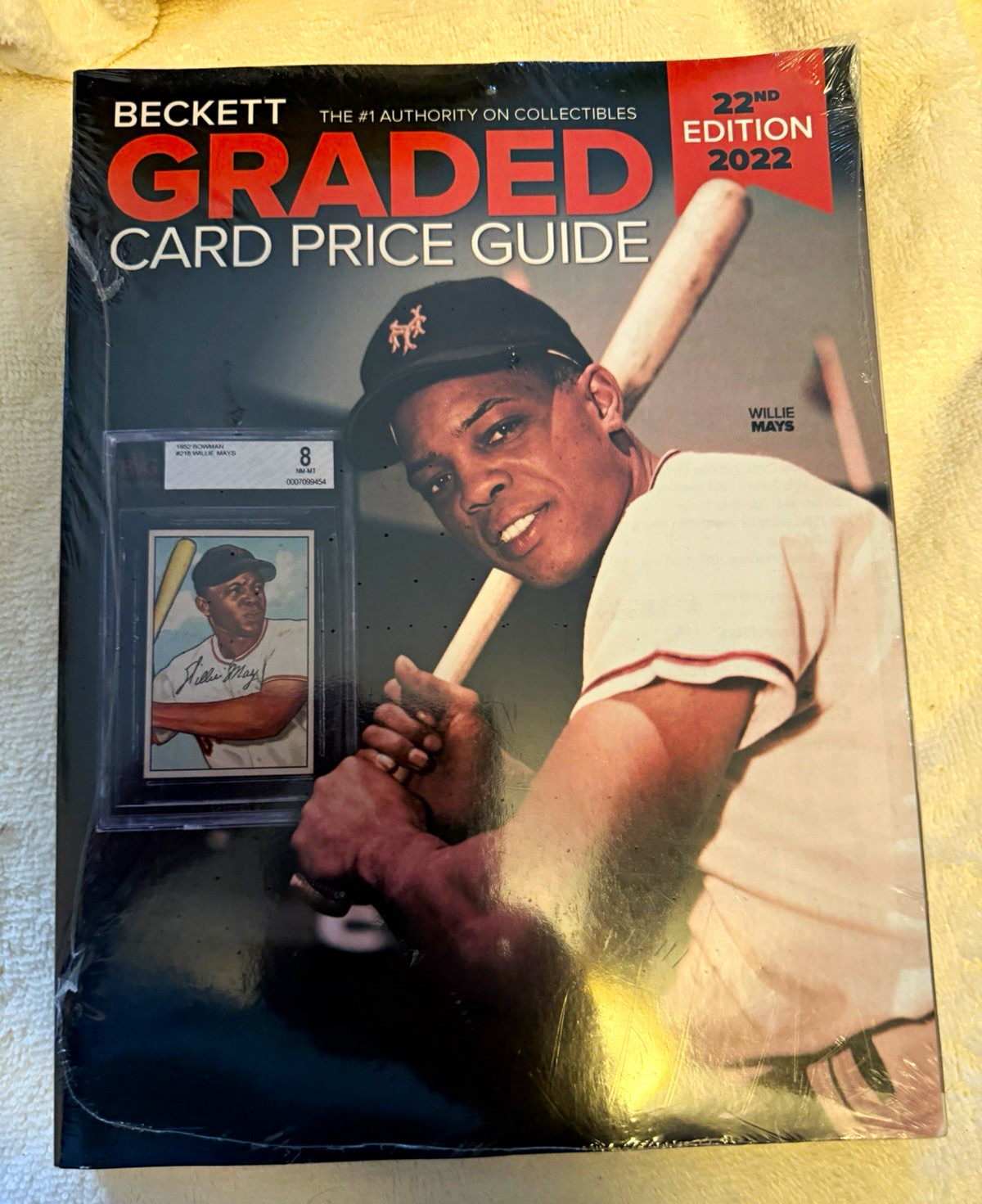 Beckett Graded Card Price Guide 2022 22nd Edition Willie Mays Cover