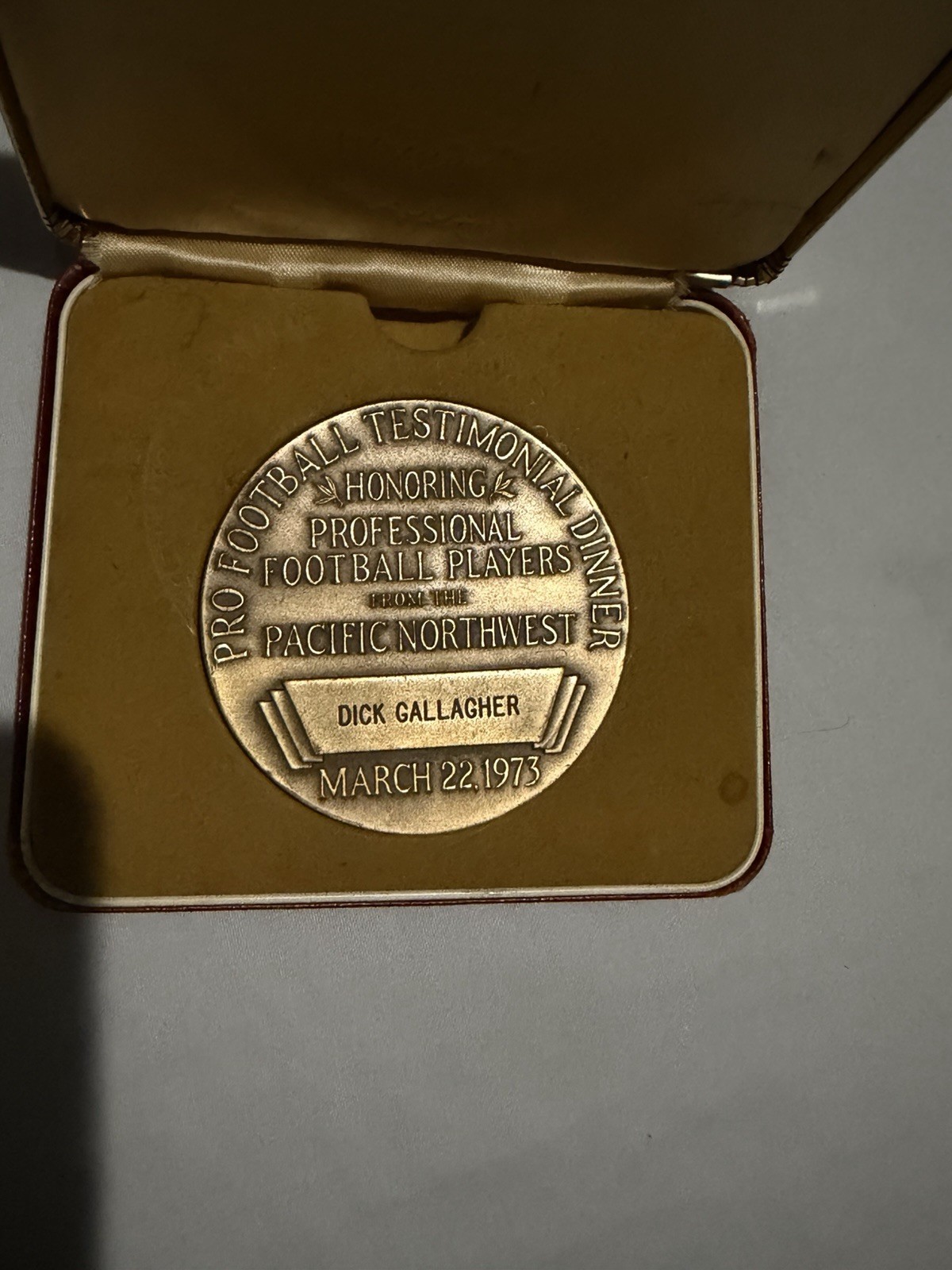 RARE 1973 Seattle Kings Football Medal, token coin art Kingdome Seahawks Rangers