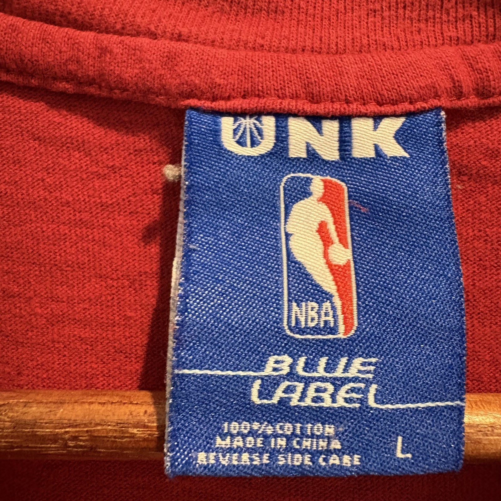 Vintage Y2K Miami Heat UNK NBA Blue Label All Over Print T-Shirt Mens Large Red