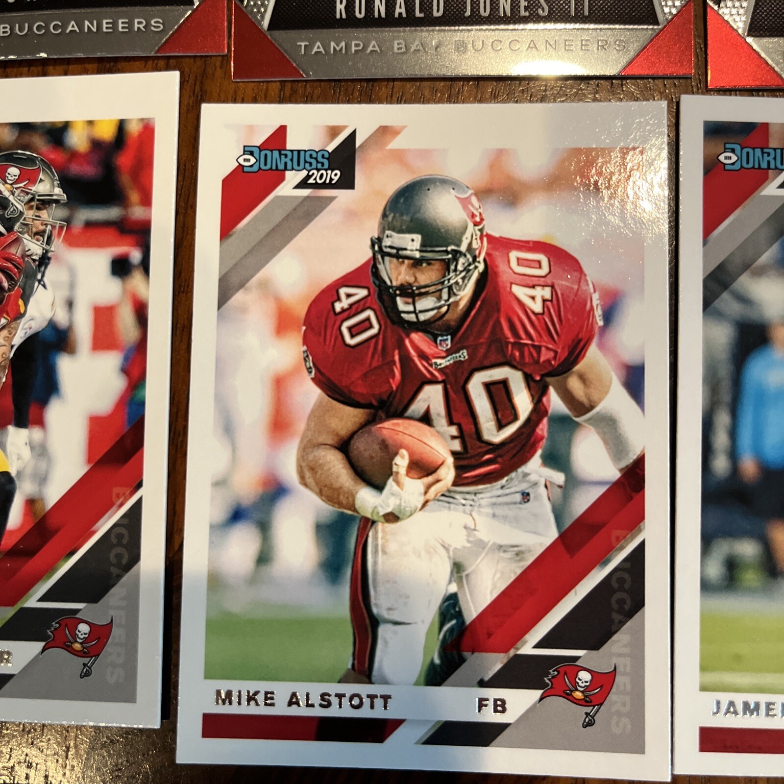 Tampa Bay Buccaneers Lot Of Cards Tom Brady, Chris Godwin, Mike Evans Option #1