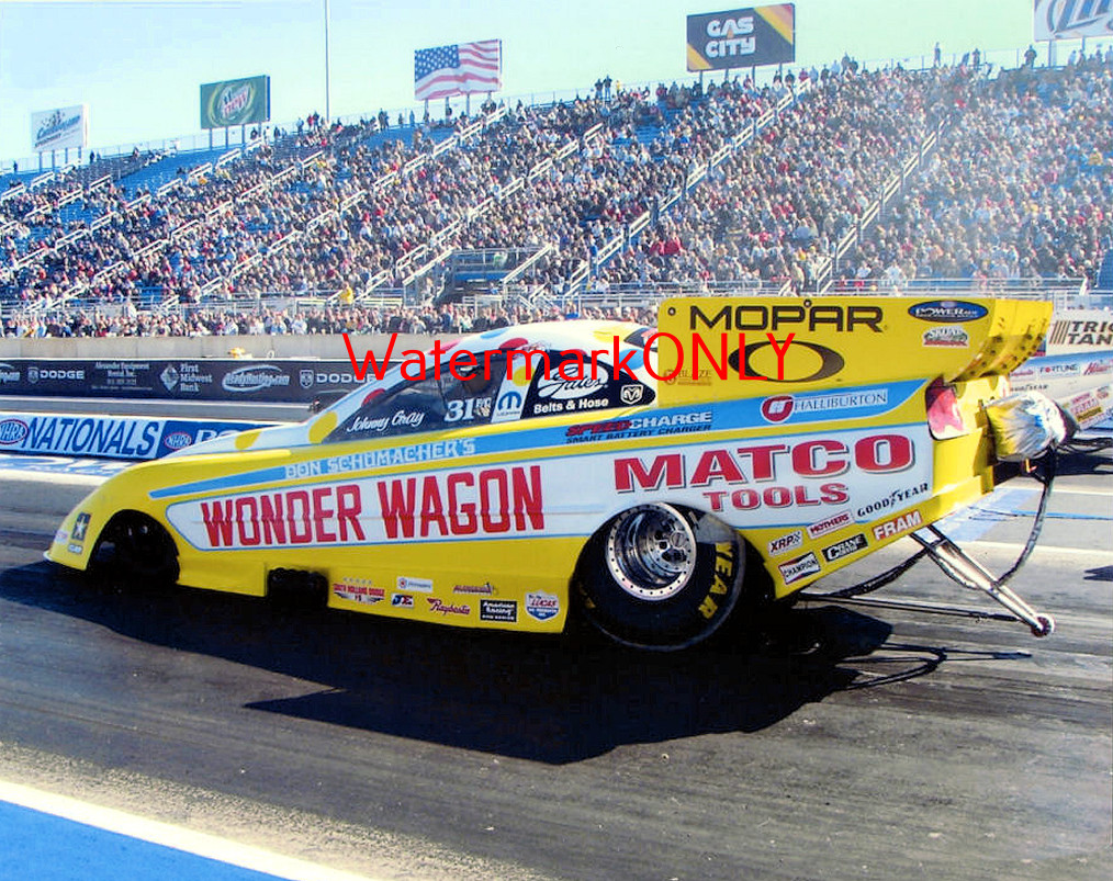 Don Schumacher “Wonder Wagon” 2004 “Johnny Gray” NITRO Funny Car PHOTO! #(65)