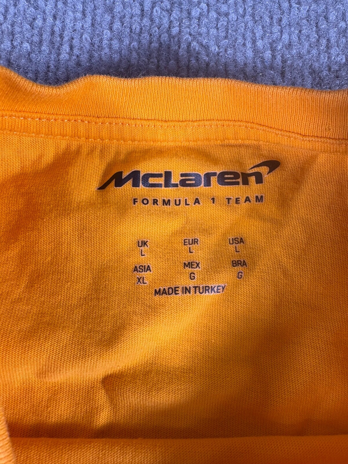 Castore McLaren Formula 1 Team Orange T shirt Men’s Size Large L Tee Racing