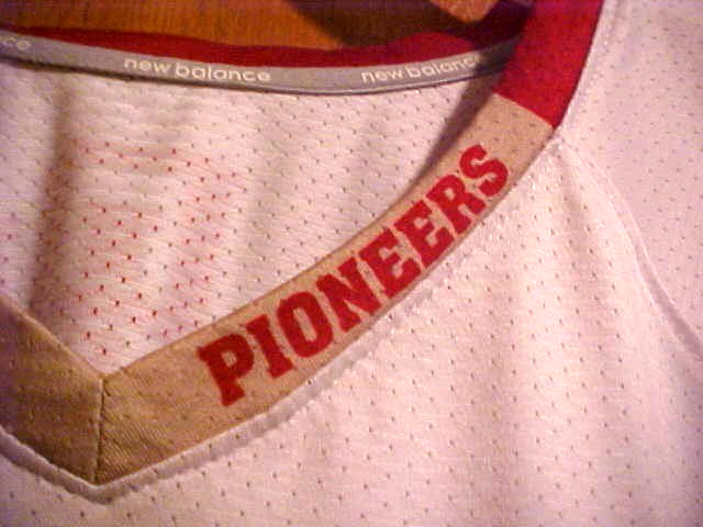 NEW SEWN AUTHENTIC DU Denver University Pioneers LAX Lacrosse Team Jersey, Large