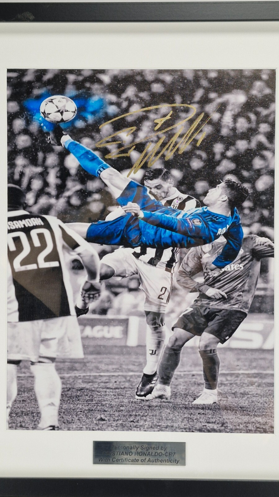 Cristiano Ronaldo autographed canvas Hand Signed FRAMED w/COA Free shipping