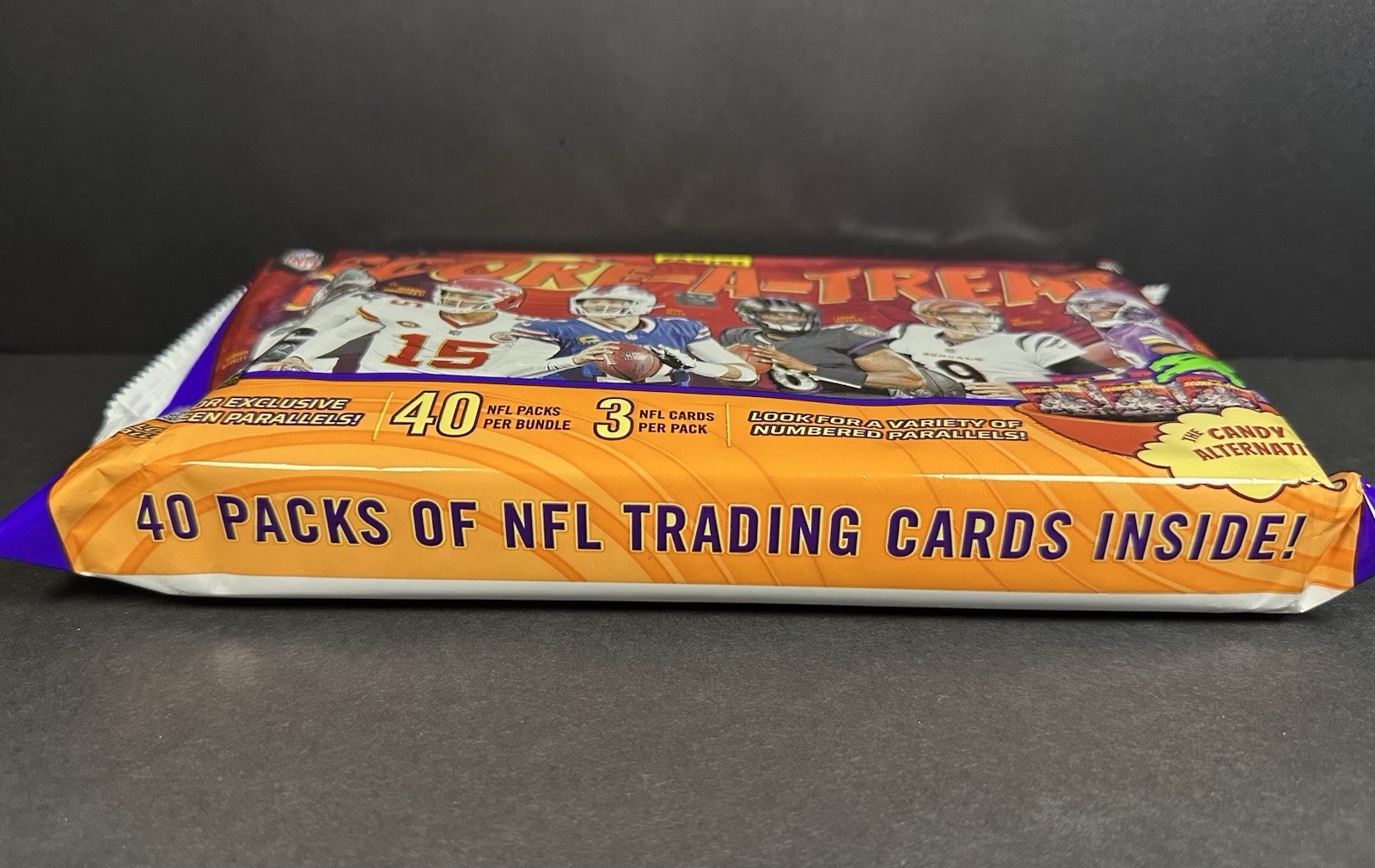 Panini 2025 Score-A-Treat NFL Football Trading Card Pack Bundle 40 Packs