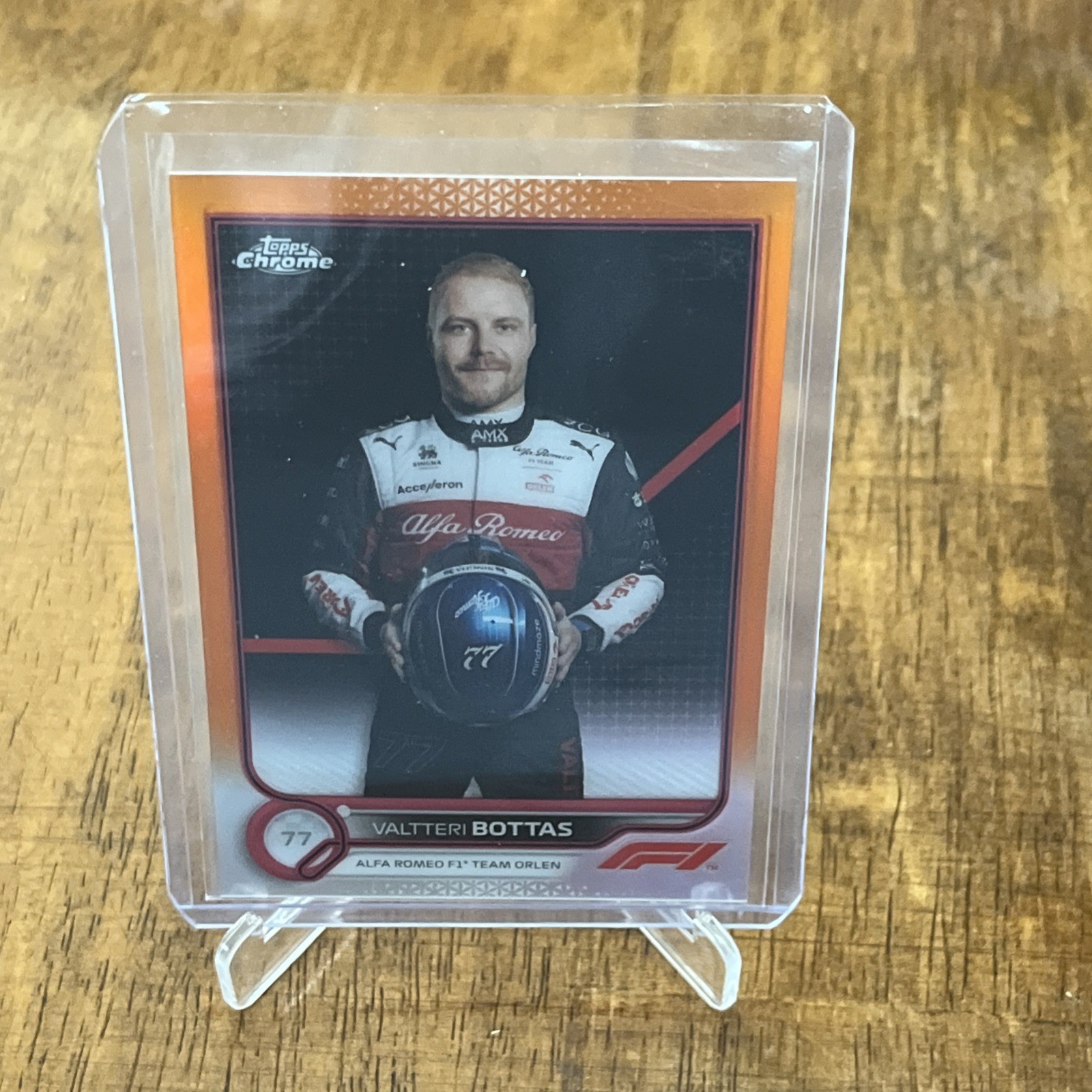 2022 Topps Chrome Formula 1 – F1 Racers Valtteri Bottas Orange & Red Refractor