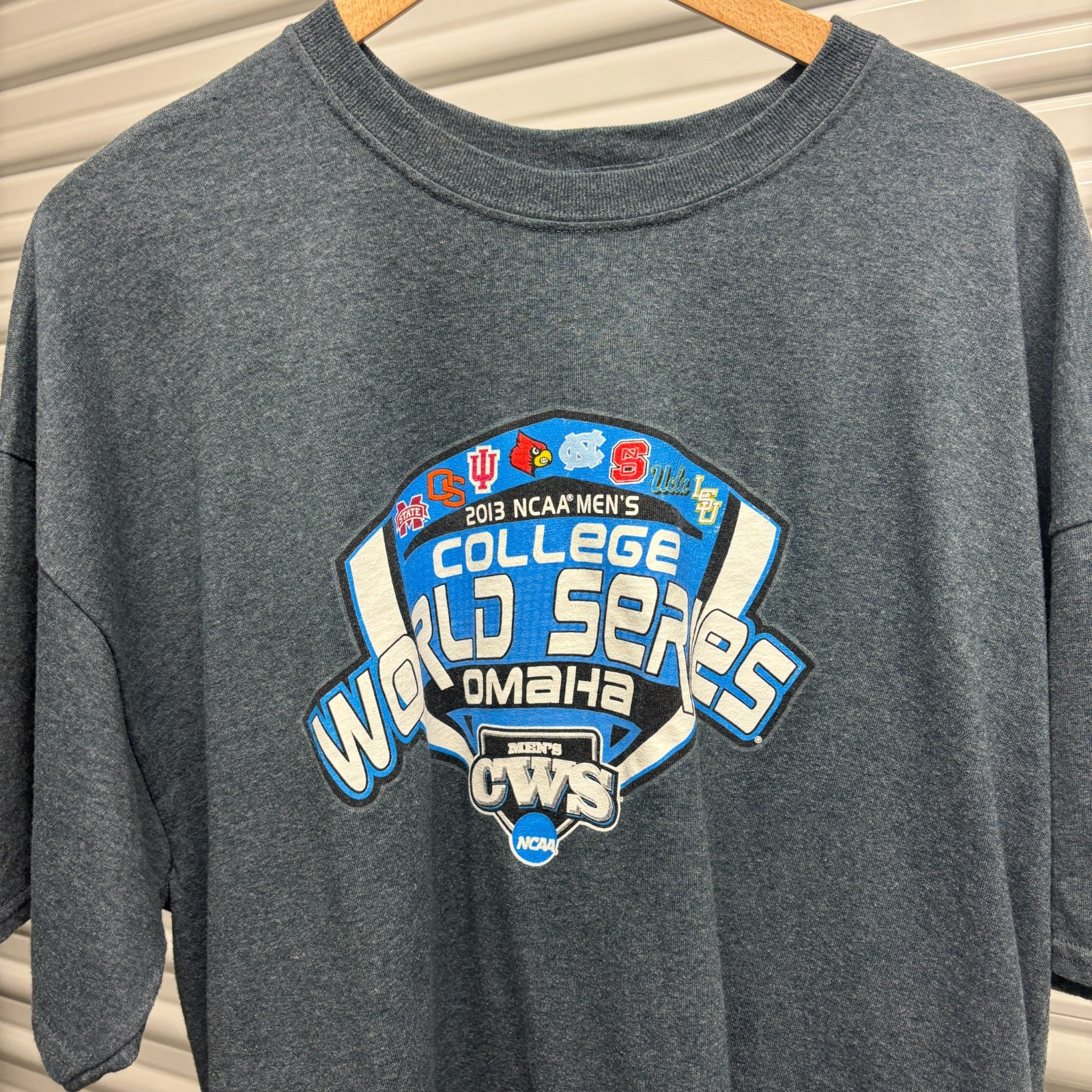 Blue 84 Mens Navy NCAA College World Series CWS 2013 Graphic T-Shirt Size XXL
