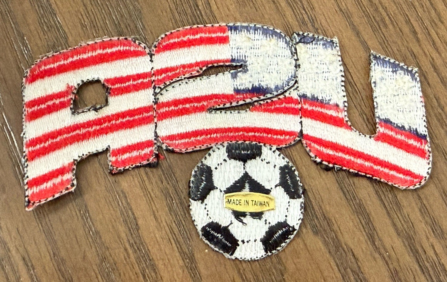 Vintage USA United States Soccer Patch Iron On 4”x2.5”