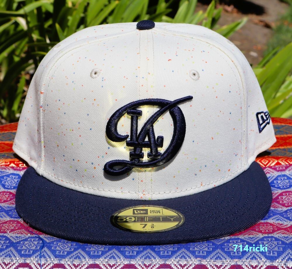 2024 MLB City Connect Los Angeles Dodgers Fitted Hat New Era 59FIFTY White Blue