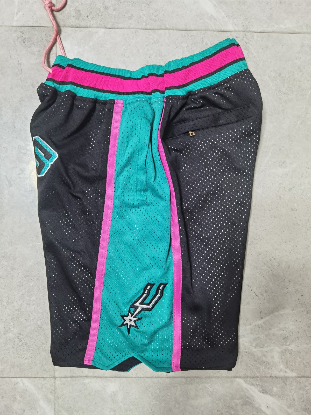 New San Antonio Spurs Retro Men Black Pockets stitched Shorts Size US