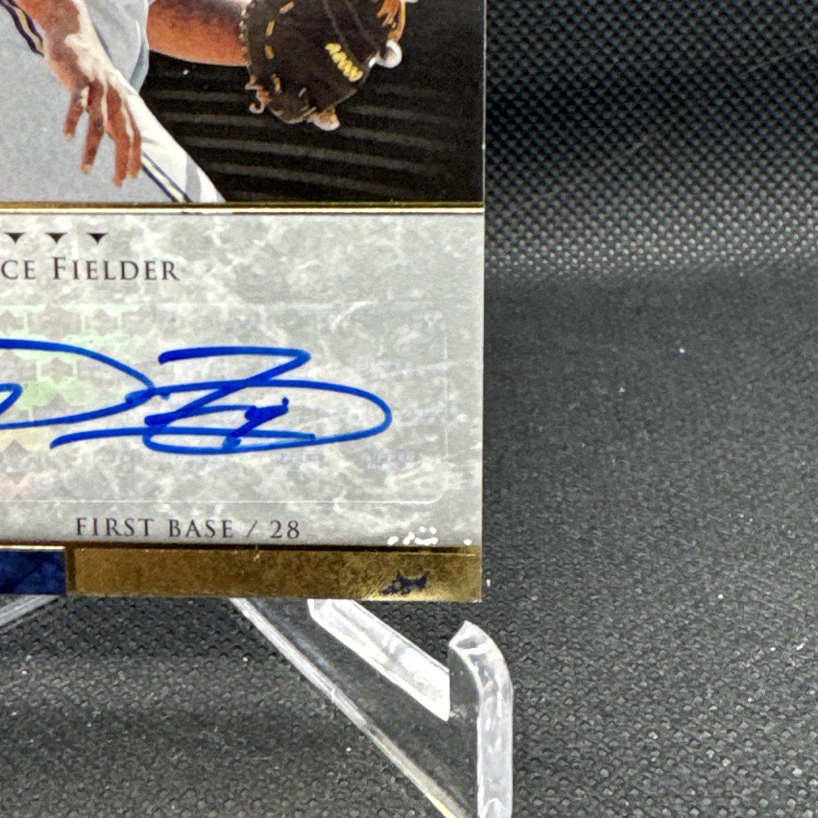 2005 UD Ultimate Collection Signatures US-PF Prince Fielder 23/35 Auto RC