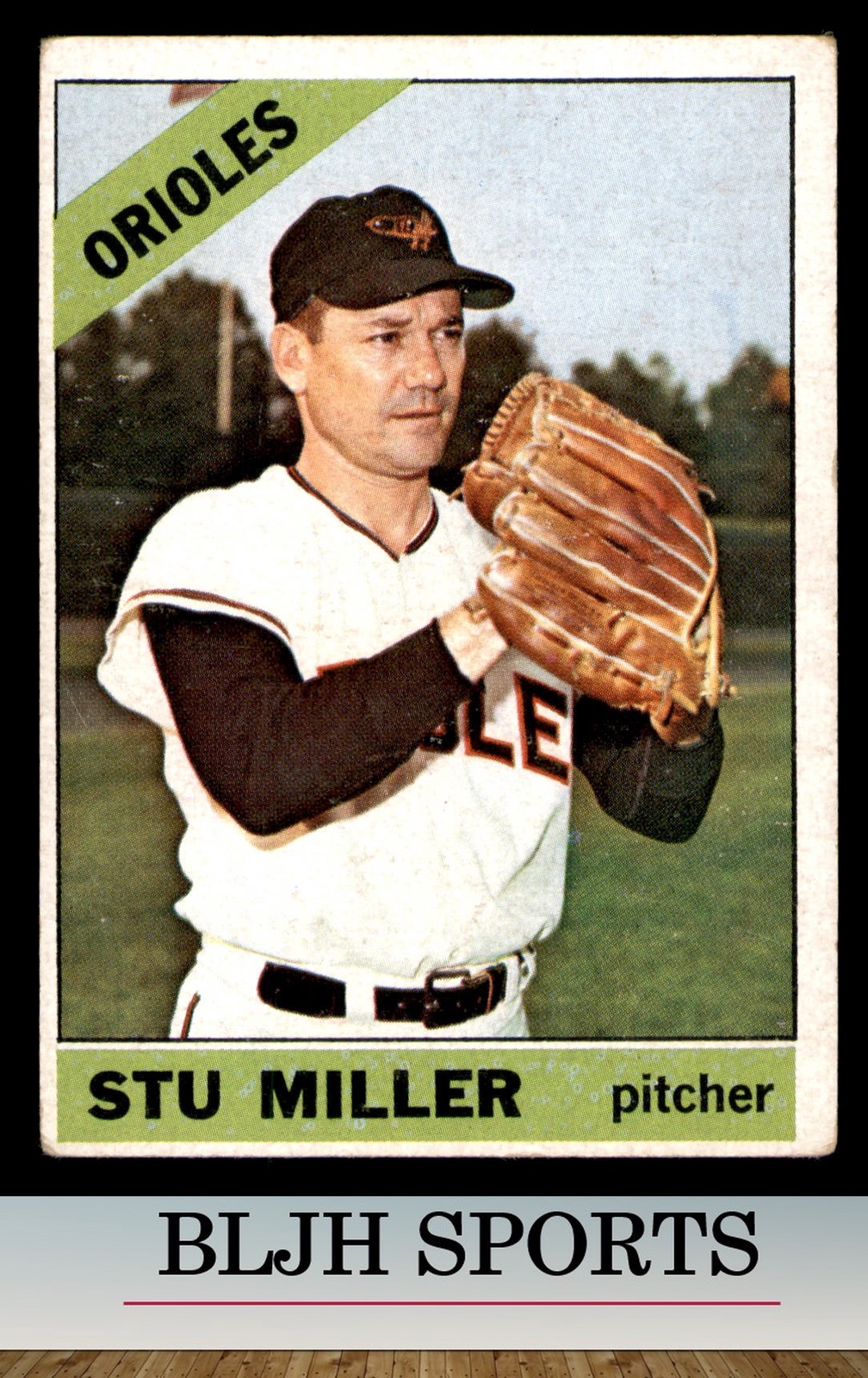1966 Topps #265 Stu Miller Baltimore Orioles (see pics)