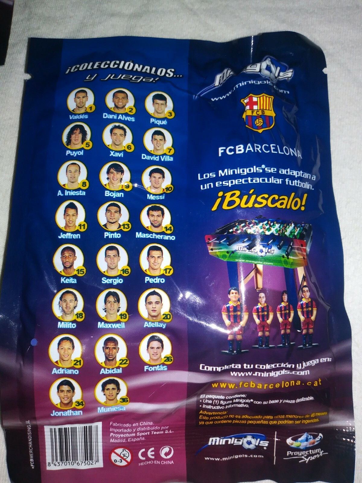 8 Minigoals Soccer Figures FCBarcelona 3.5in 1 Open 7 Sealed Dani Alves
