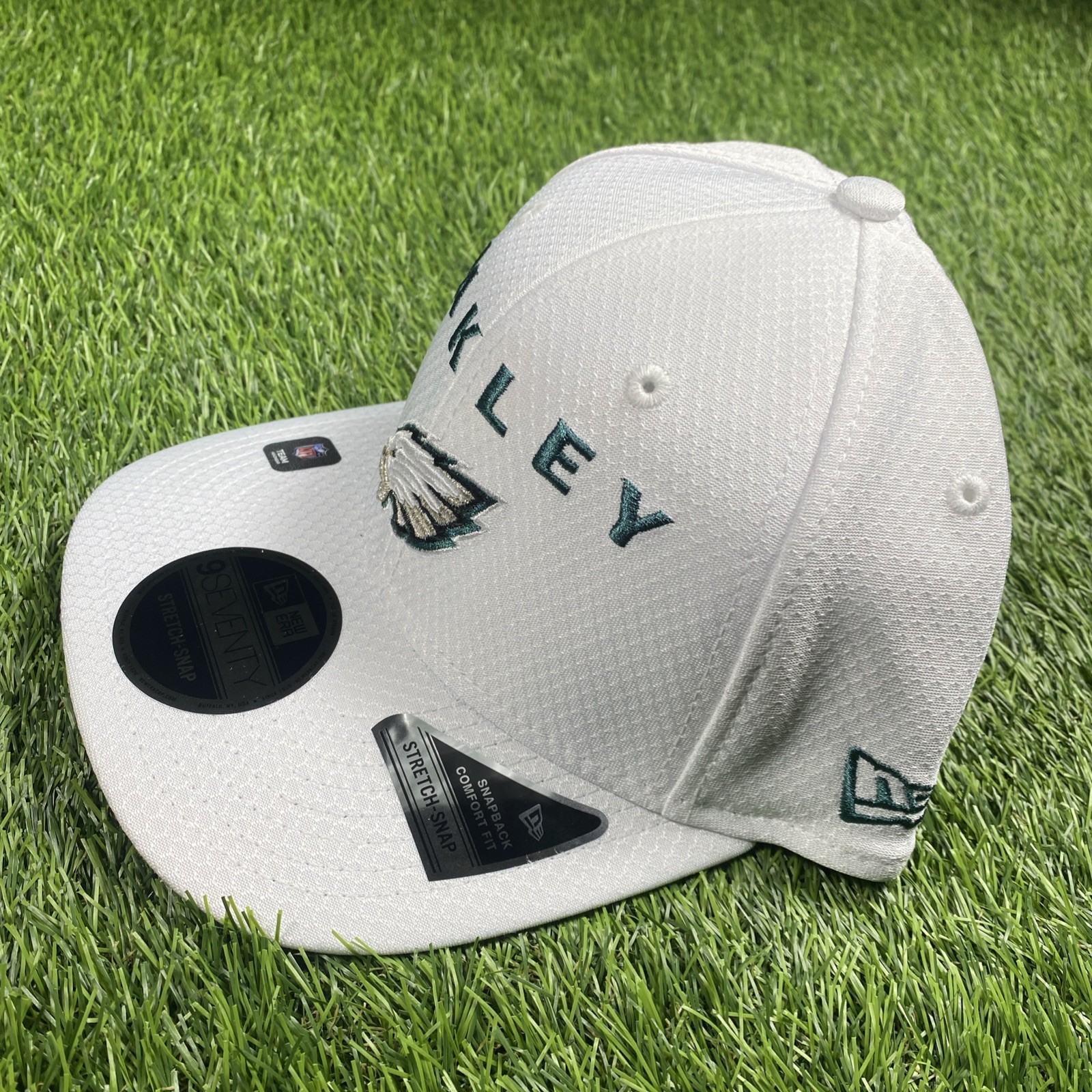 Philadelphia Eagles Oakley New Era 9Seventy Hat Mens Adjustable Stretch Snap New