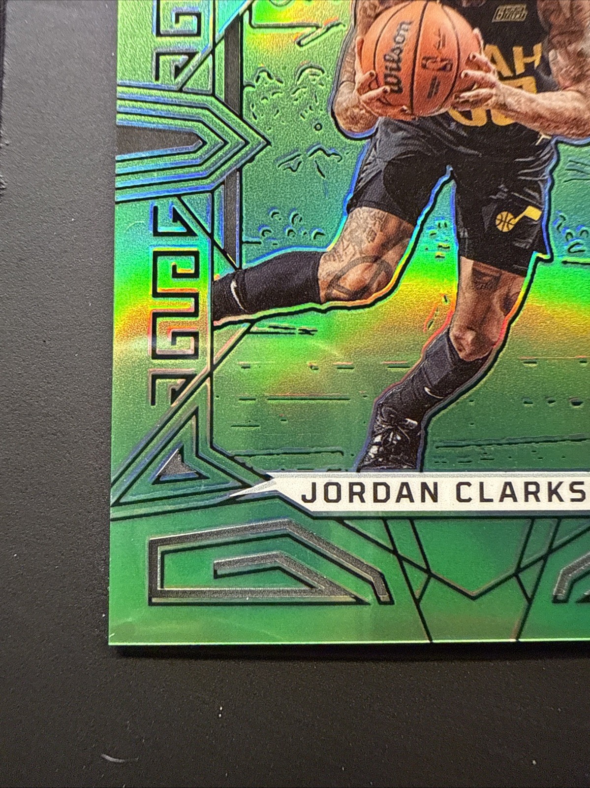 Jordan Clarkson 2022-23 Panini Obsidian Basketball Green Flood Prizm /25 #43