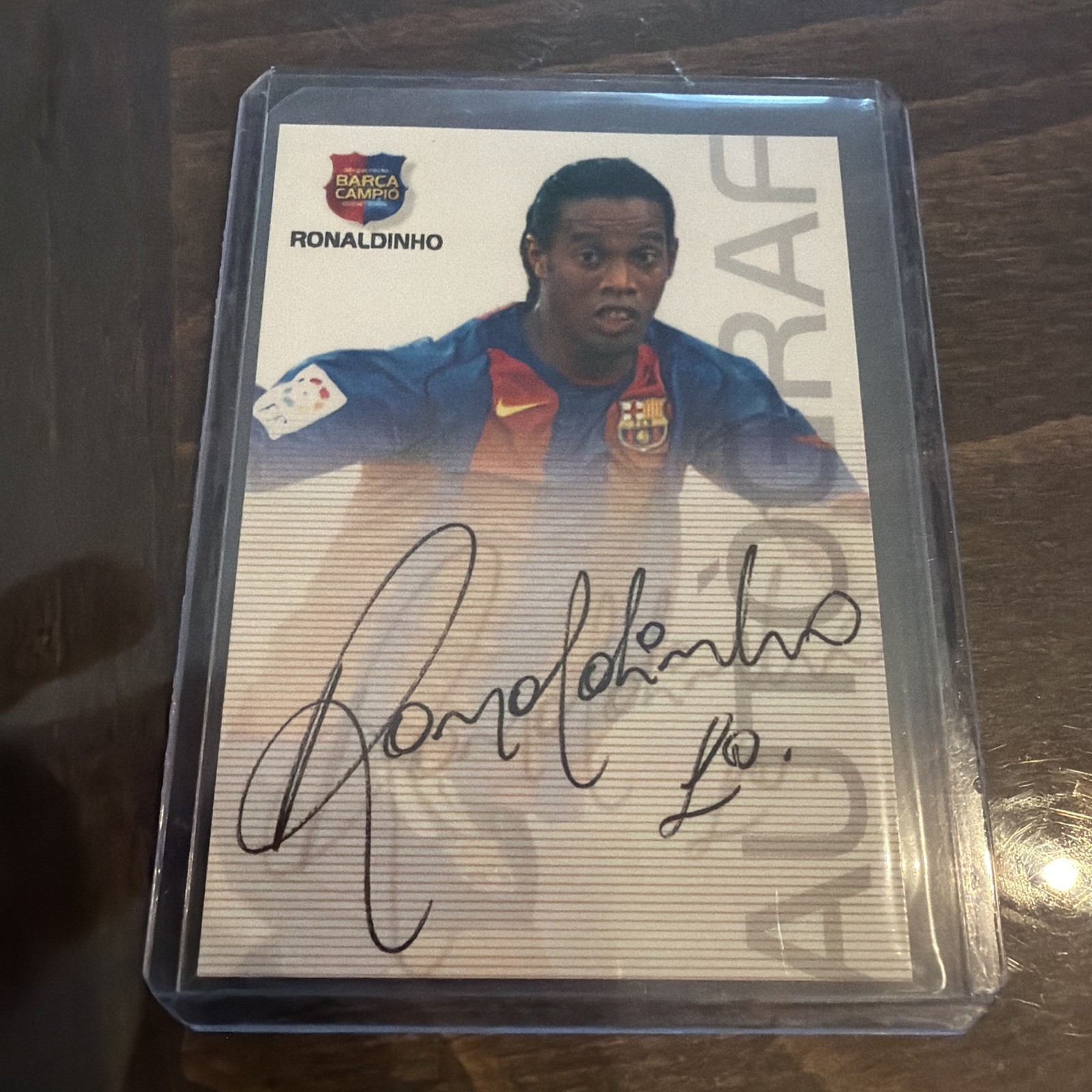 Ronaldinho 2004-05 Panini Megacracks Barca Campeon Autografo Spanish HOF Auto