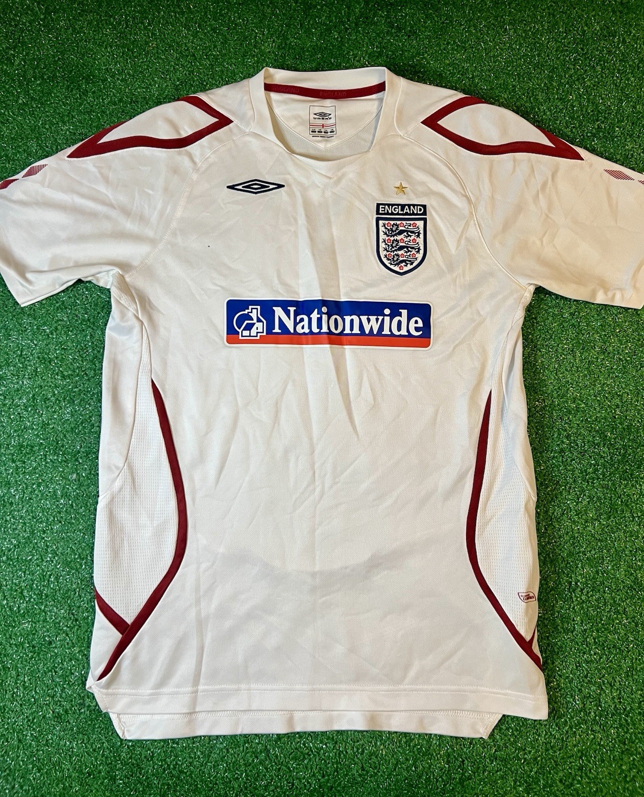 ENGLAND Shirt – 2007-2008, Training Kit by Umbro, Size Youth Size XL VINTAGE