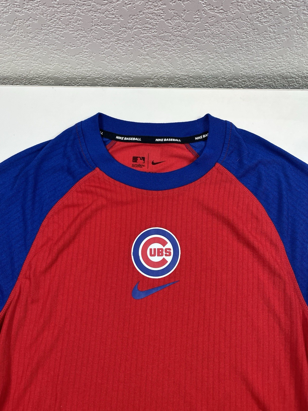 Red Blue Nike Dri-Fit Chicago Cubs Long Sleeve Shirt Men’s L Large