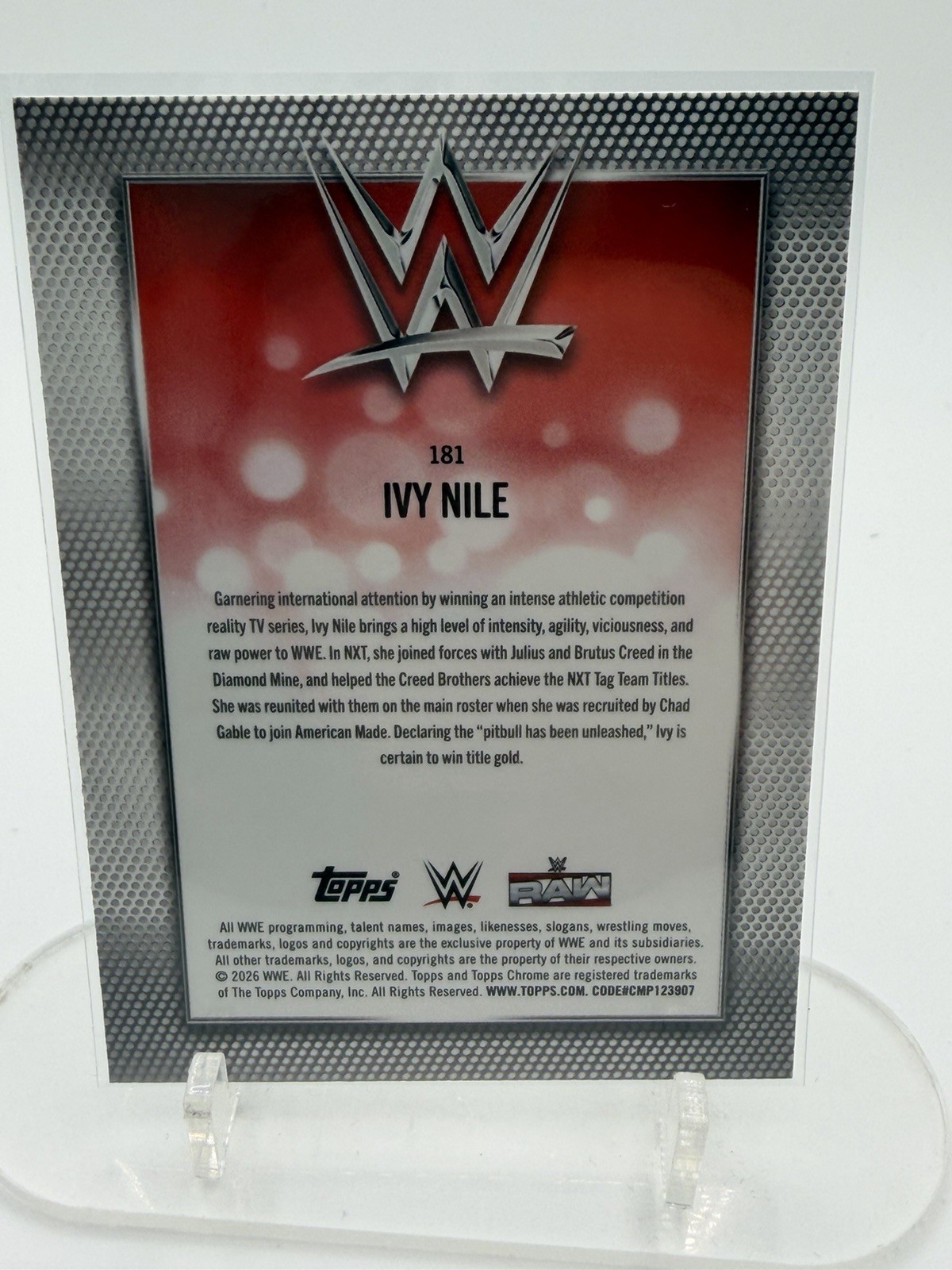 2026 Topps Chrome WWE #181 Ivy Nile Geometric Refactor