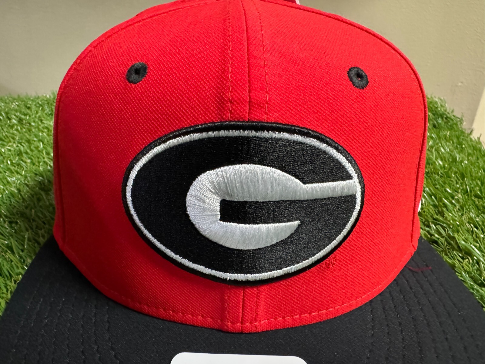 Nike UGA Dawgs Georgia Bulldogs Baseball Team Issued Fitted Cap Hat 7 1/8 Red