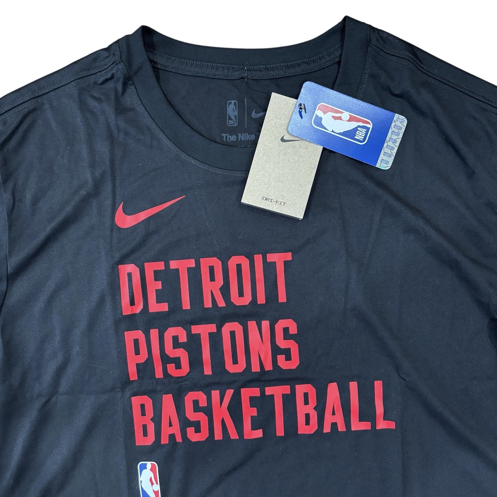 Nike Detroit Pistons Long Sleeve Warm Up Shooting Shirt PE, Size XL FD9444-010