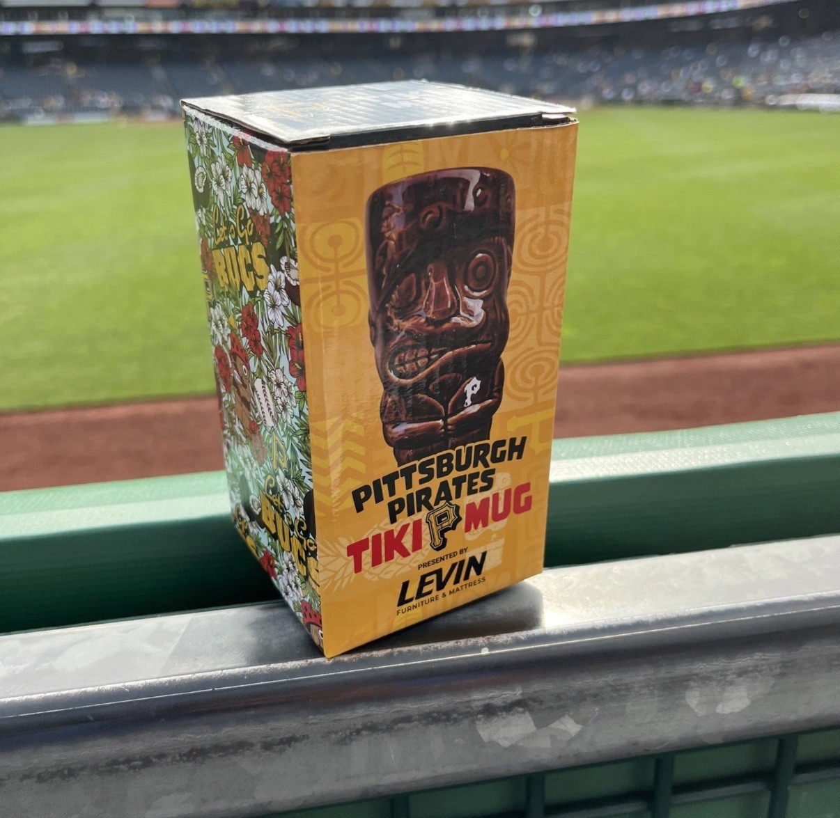 Pittsburgh Pirates Tiki Mug Bucco Luau Hawaiian SGA 6/12/26