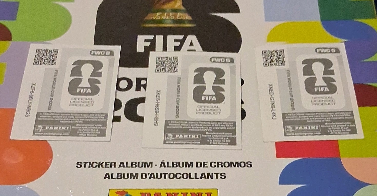Panini FIFA World Cup 2026 Sticker Album w/ 6 Loose Non-Stuck Stickers