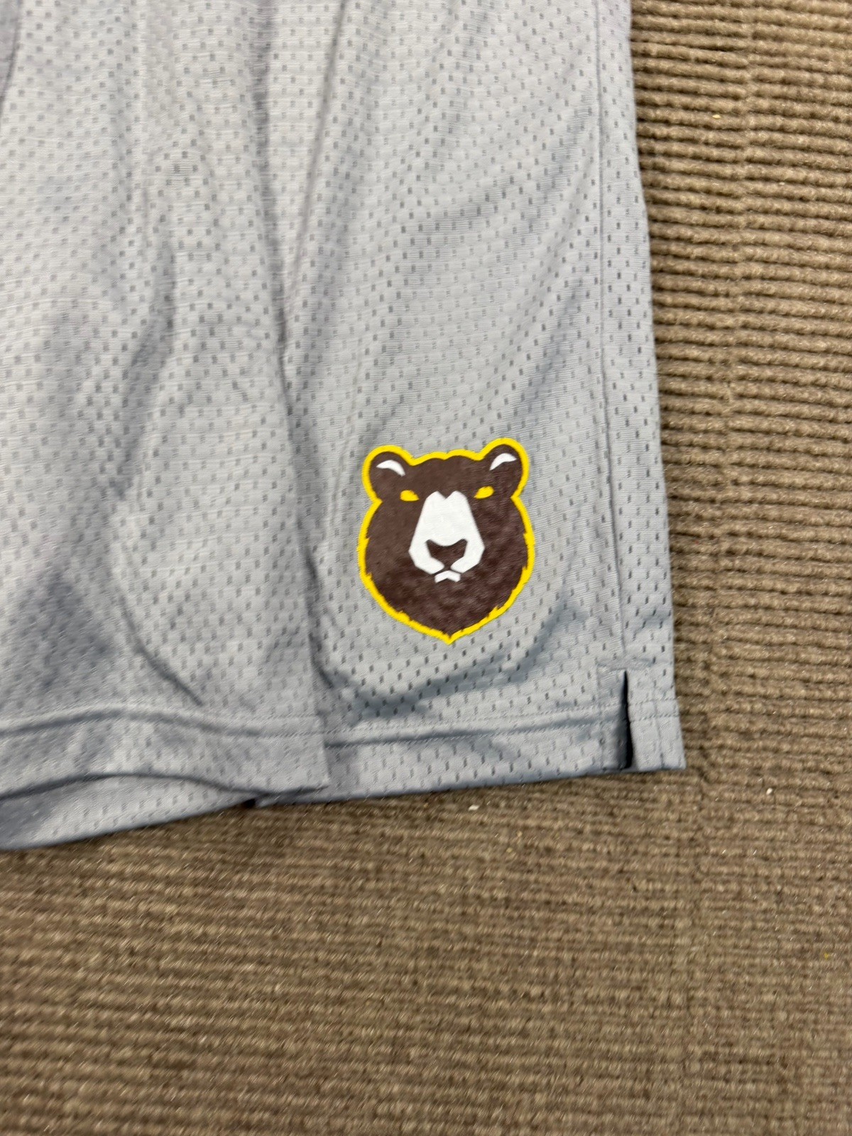 California Redwoods Lacrosse Champion Silver Shorts Men’s Size XL