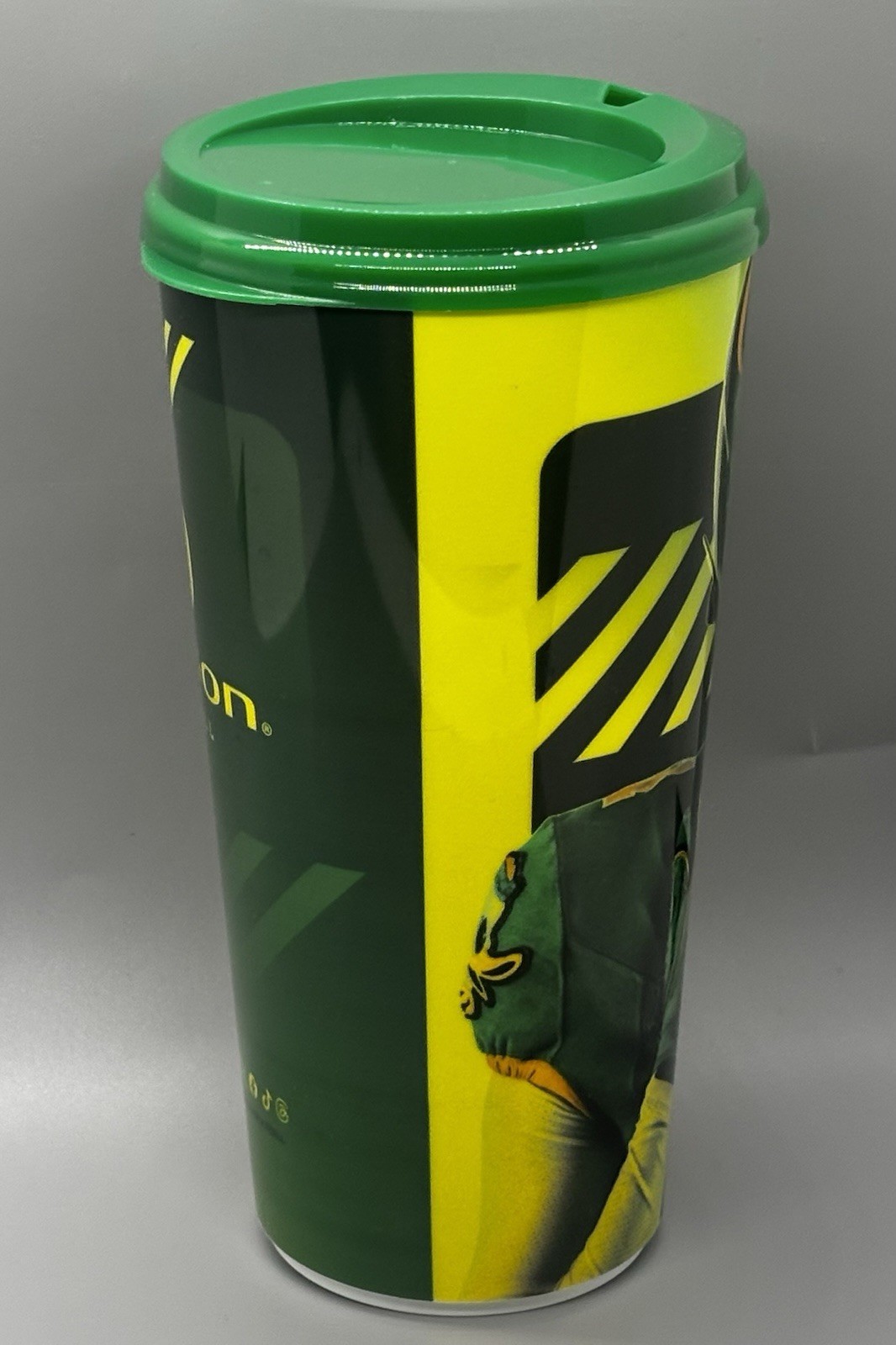 NEW 2025 OREGON DUCKS FOOTBALL LIMITED EDITION GAME DAY 32 OZ SOUVENIR CUP & LID