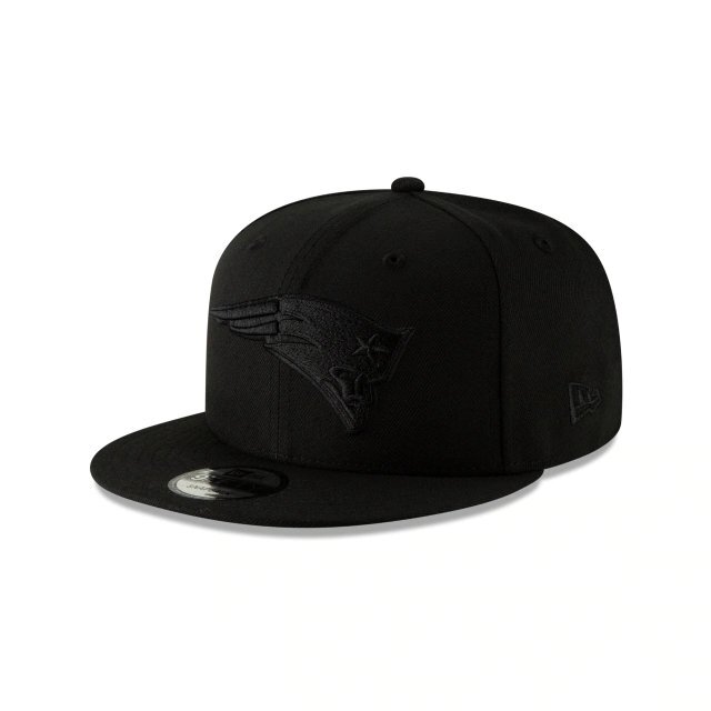 NEW ENGLAND PATRIOTS BLACK ON BLACK 9FIFTY SNAPBACK – 70457659