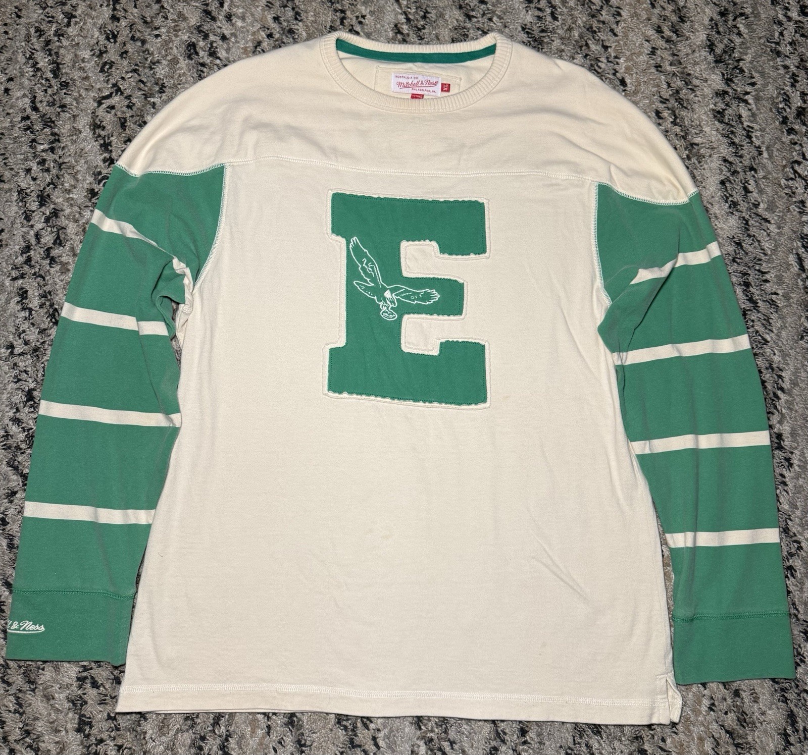 Mitchell Ness Philadelphia Eagles Long Sleeve “E” Crewneck Kelly Cream Men’s XL