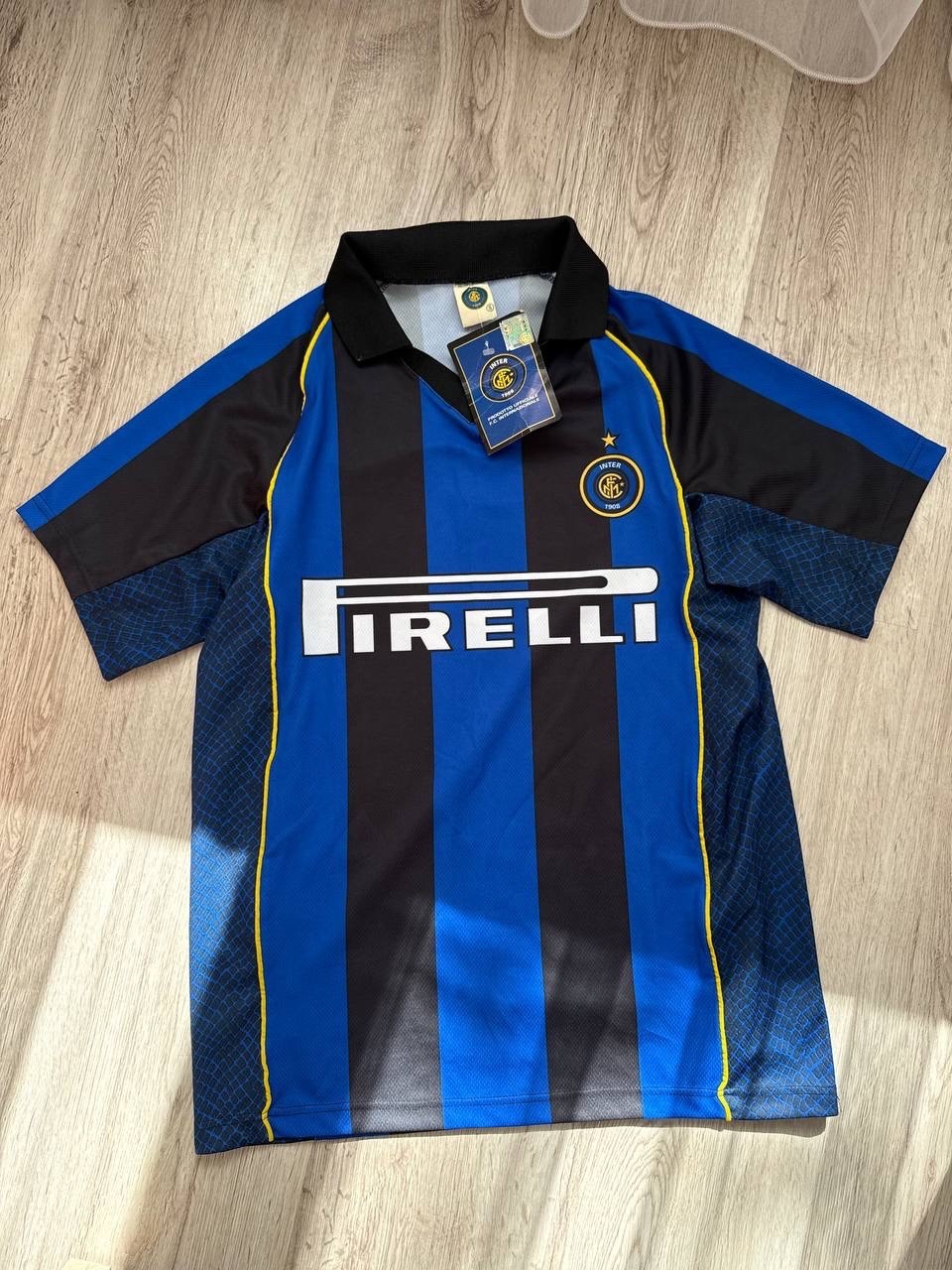 Vintage Inter Milan Ronaldo #9 Football Shirt BNWT Made in Italy Size S Pirelli