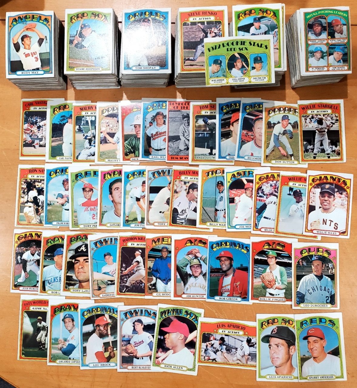 1972 TOPPS BASEBALL NEAR SET LOT OF 623 DIFFERENT CARDS W/ CLEMENTE, SEAVER MAYS