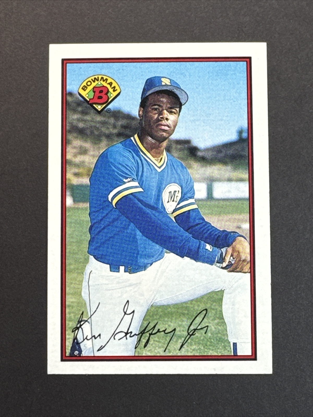 1989 Bowman #220 ~ Ken Griffey Jr ~ Rookie🎖️NM-MT or BETTER🎖️Visit my store!