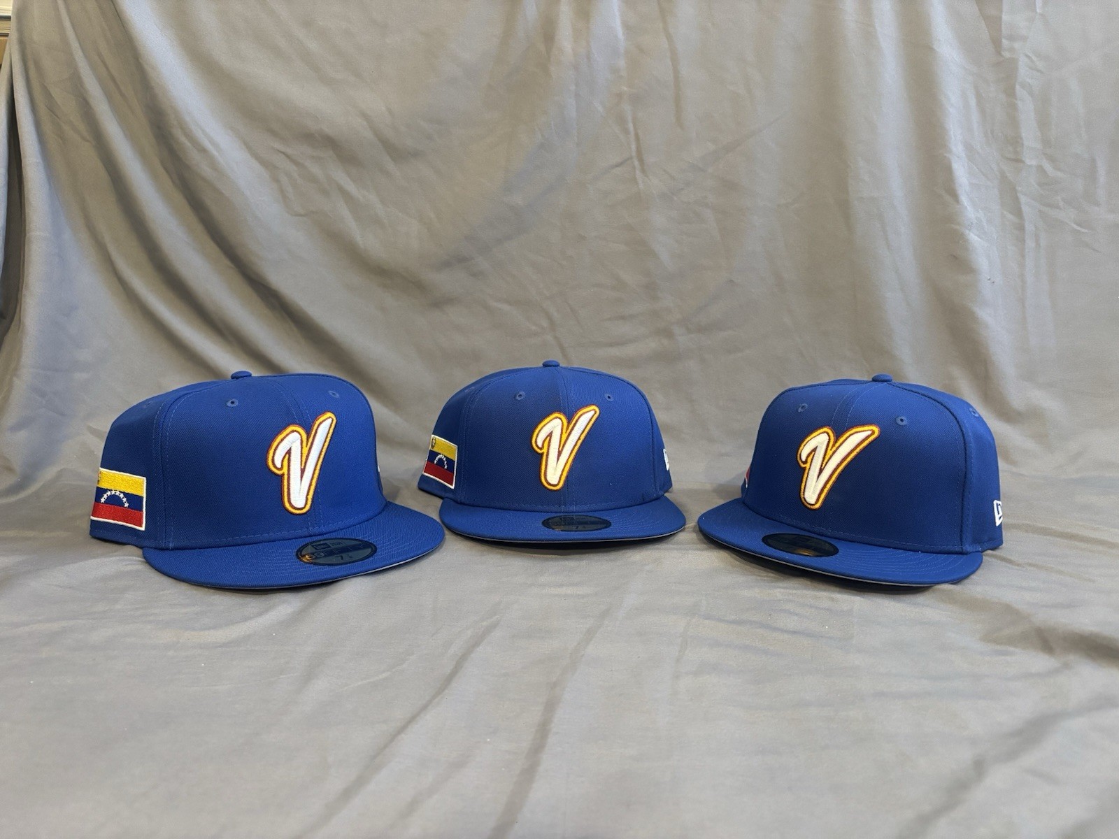 NEW ERA Venezuela 🇻🇪 World Baseball Classic 2026 BLUE FITTED CERRADA Azul HAT