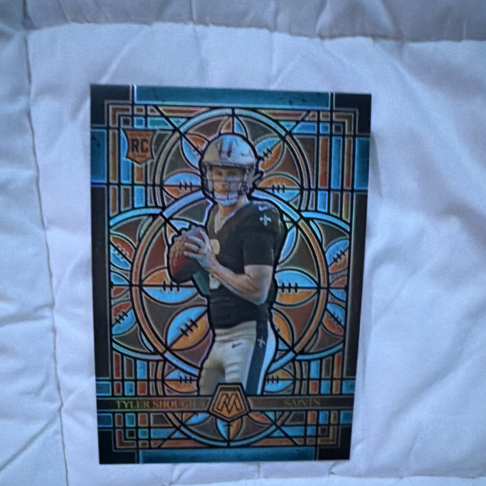 Panini 2025 Mosaic Football Tyler Shough RC New Orleans Saints Prizm #18
