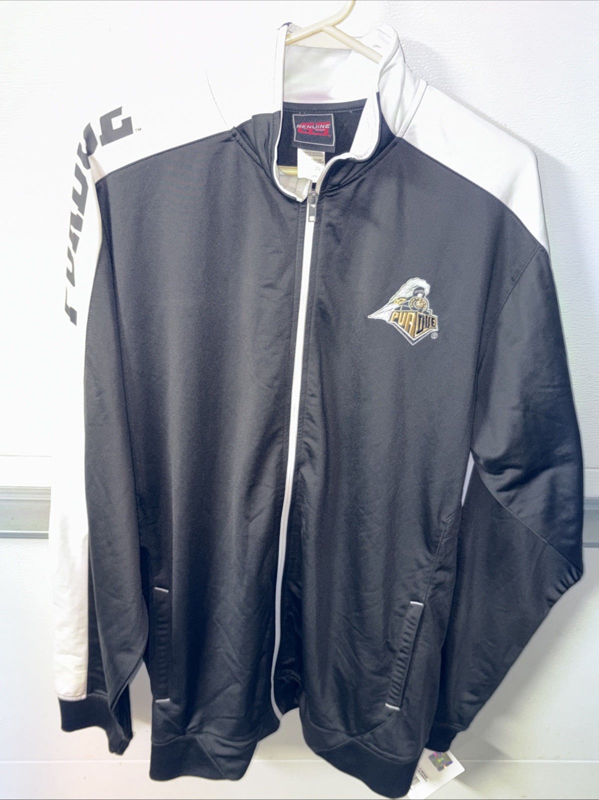 Purdue Boilermakers Genuine Stuff Full Zip Track Jacket Black White L NWT