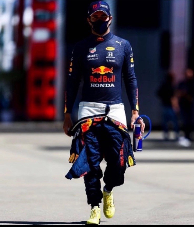 RED BULL RACING PILOT EDITION BOTTLE