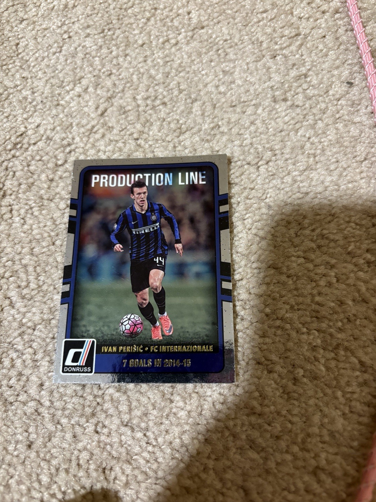2016-17 Panini DONRUSS Soccer Production Line Ivan Perśić FC Inter Milan Insert