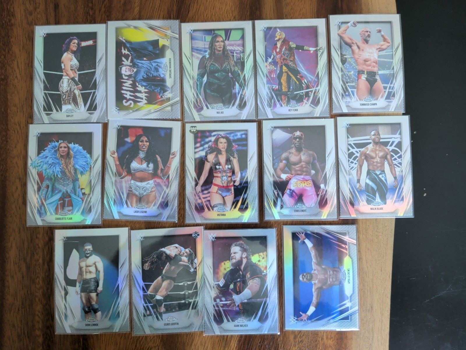 Huge Mixed Lot Of WWE Cards 100+ cards. Chrome/Elite/Universe PLEASE READ…