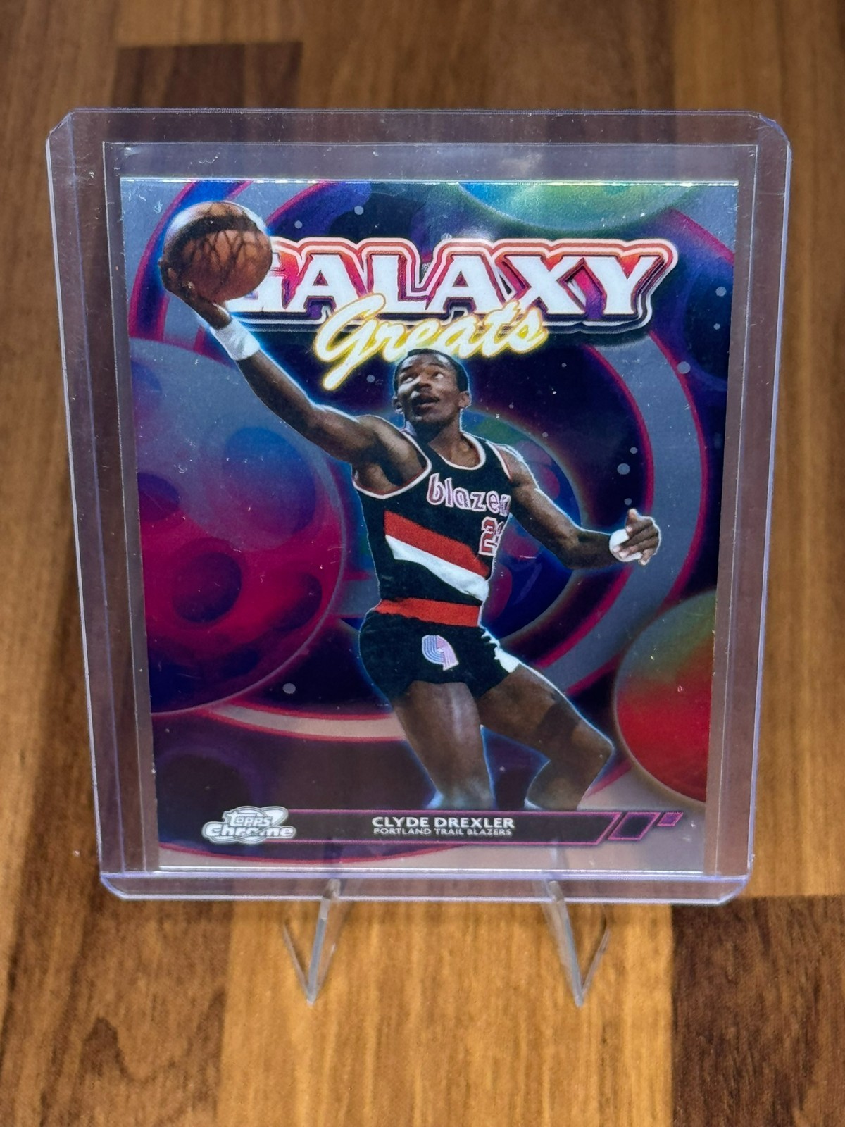 2025-26 Topps Cosmic Chrome – Galaxy Greats Clyde Drexler #GG-13
