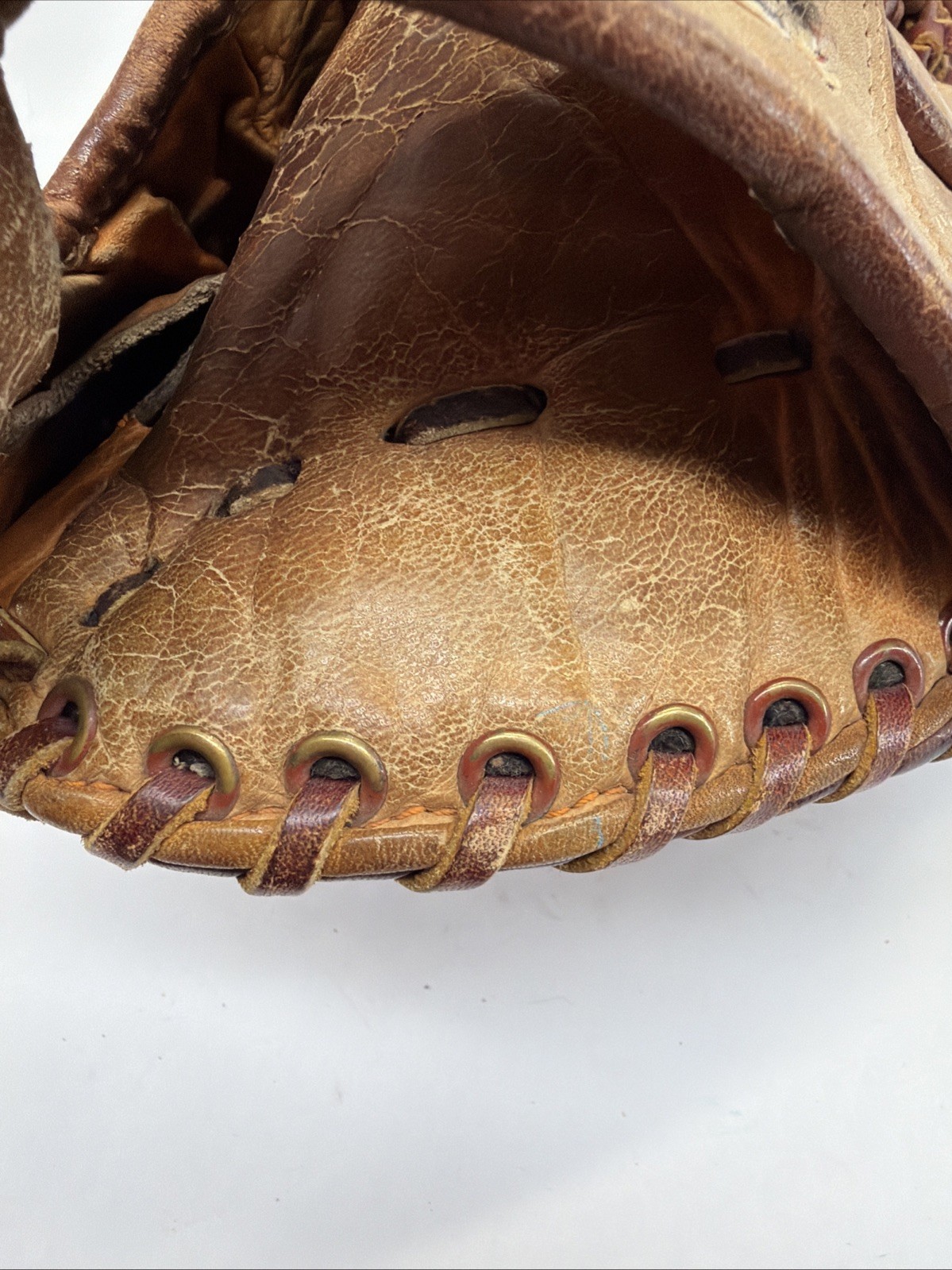 Vintage Leather Hurricane L-330 Trophy Model Baseball Catchers Mitt