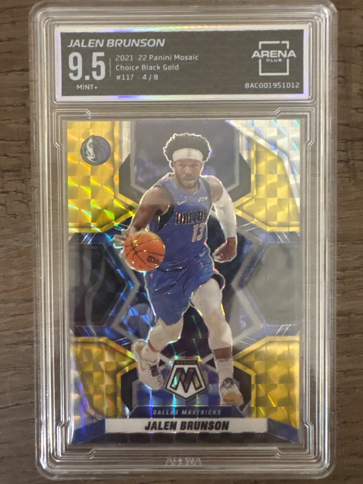 2021-22 Panini Mosaic Choice Black Gold – Jalen Brunson 4/8 Arena Club 9.5
