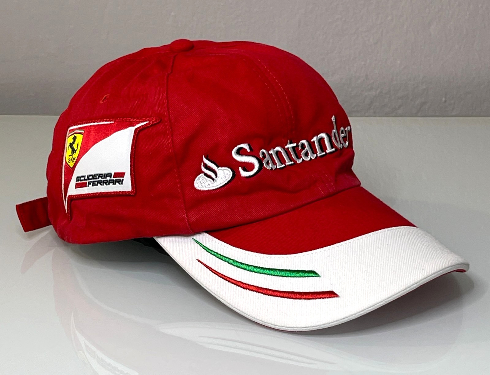 Puma Scuderia Ferrari F1 Team Hat Santander Sponsor Red White Sebastian Vettel