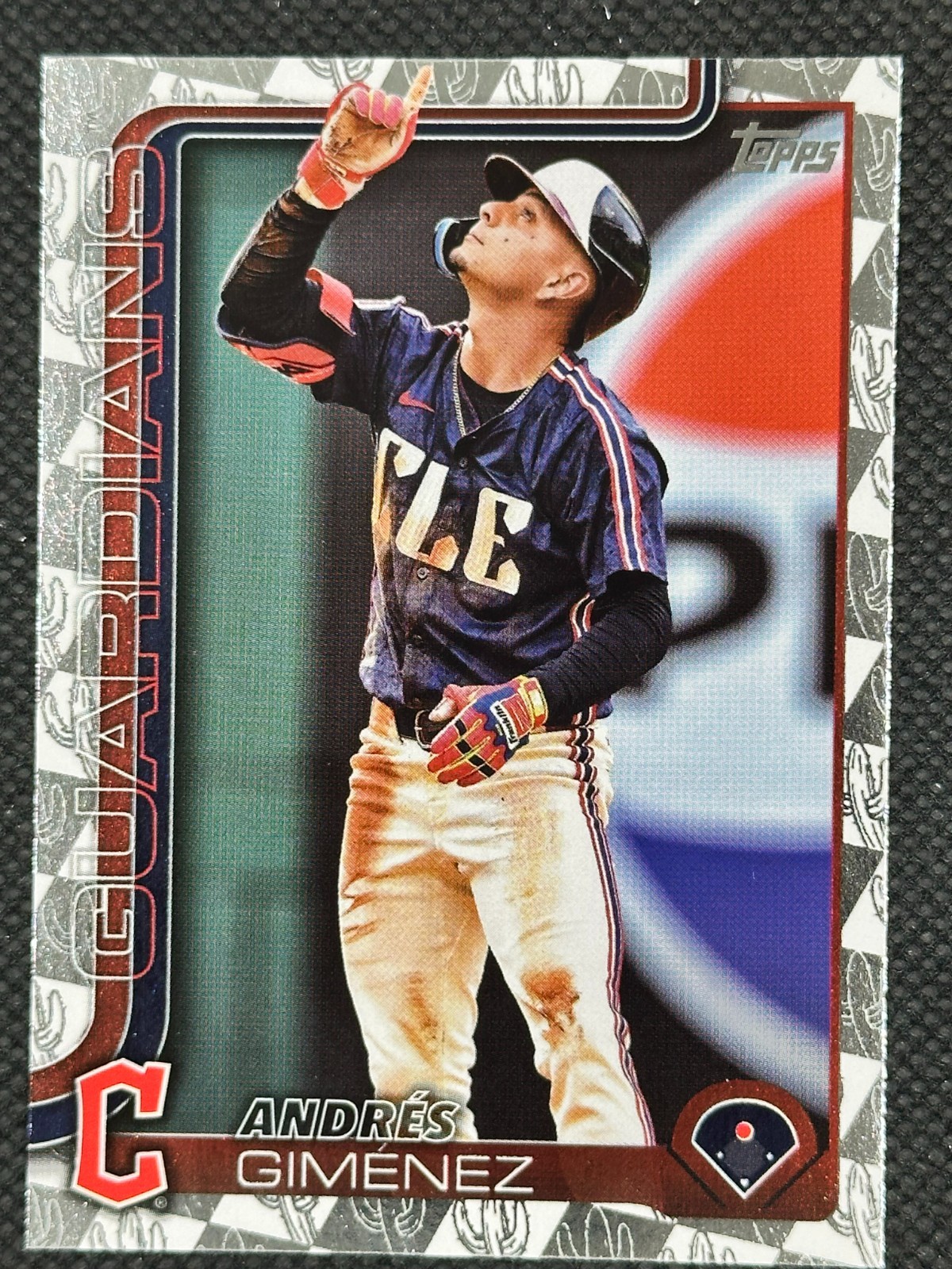 2025 Topps Series 1 #270 Andres Gimenez Spring Training Cactus Foil Guardians