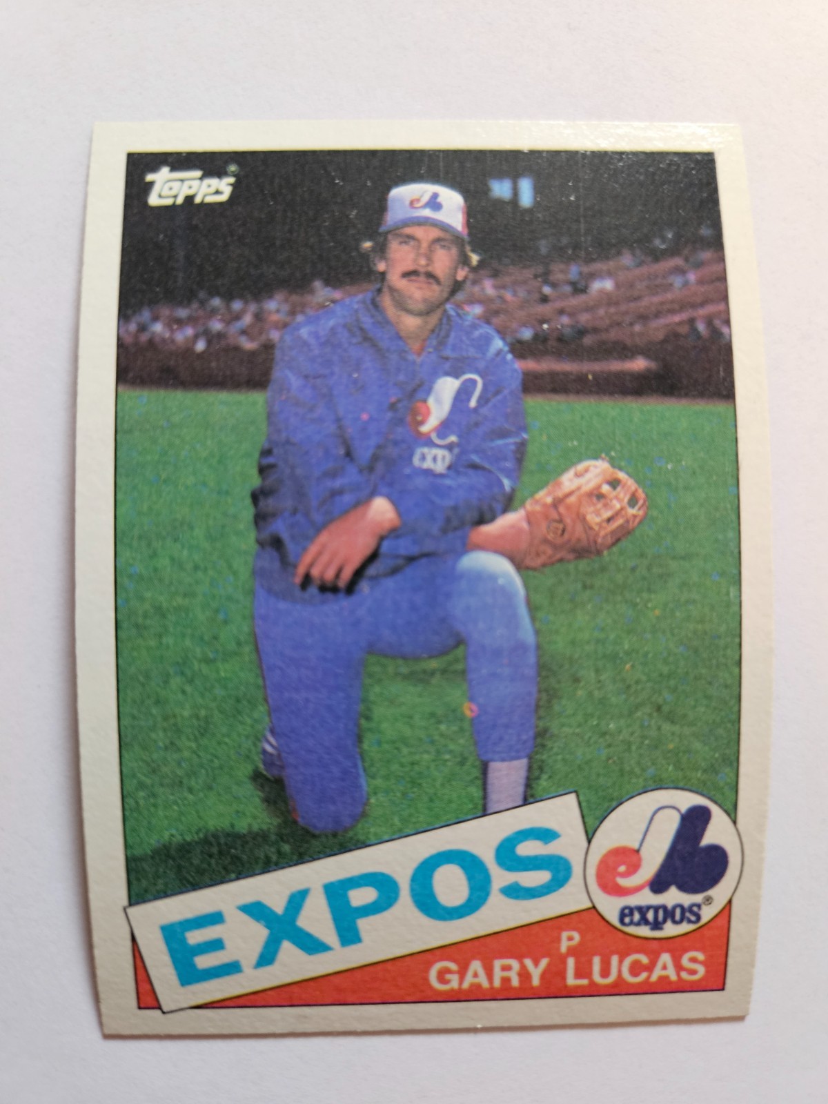 1985 TOPPS GARY LUCAS #297 NM